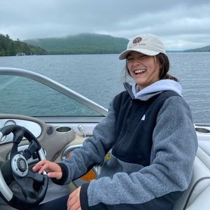 Meet your Posher, Myla